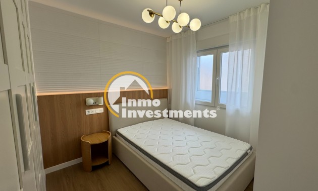 Resale - Apartment - Torrevieja - Punta Prima