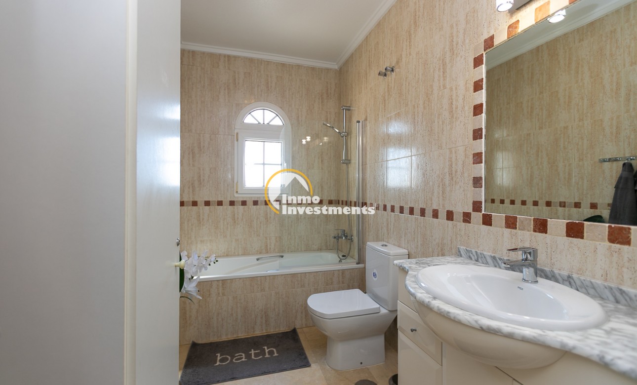 Resale - Town house - Los Dolses