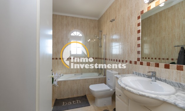 Resale - Town house - Los Dolses