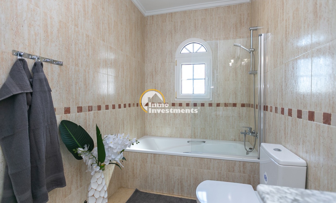 Resale - Town house - Los Dolses