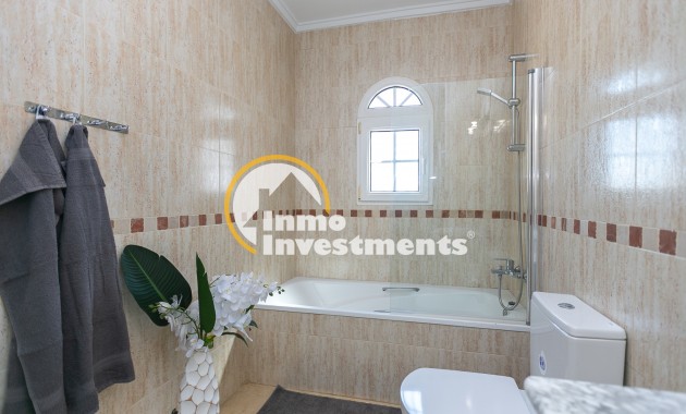 Resale - Town house - Los Dolses