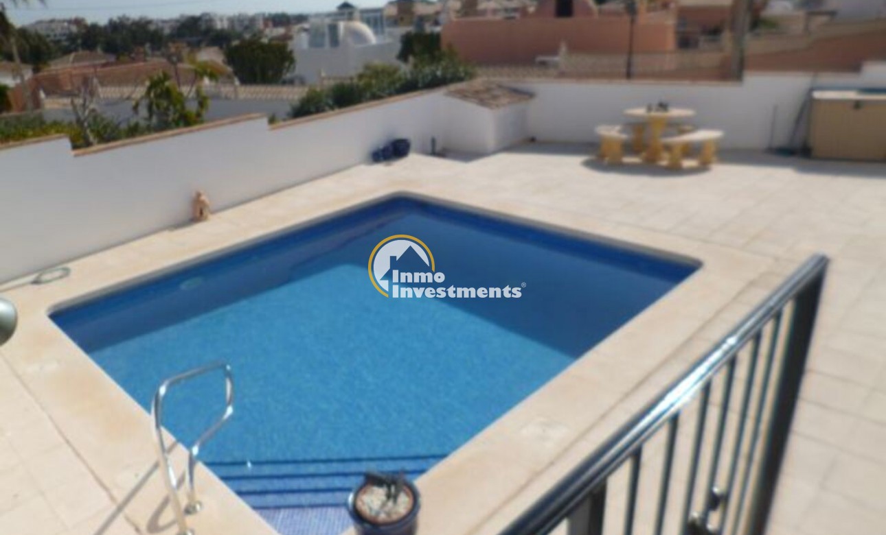 Reventa - Chalet independiente - Villamartin