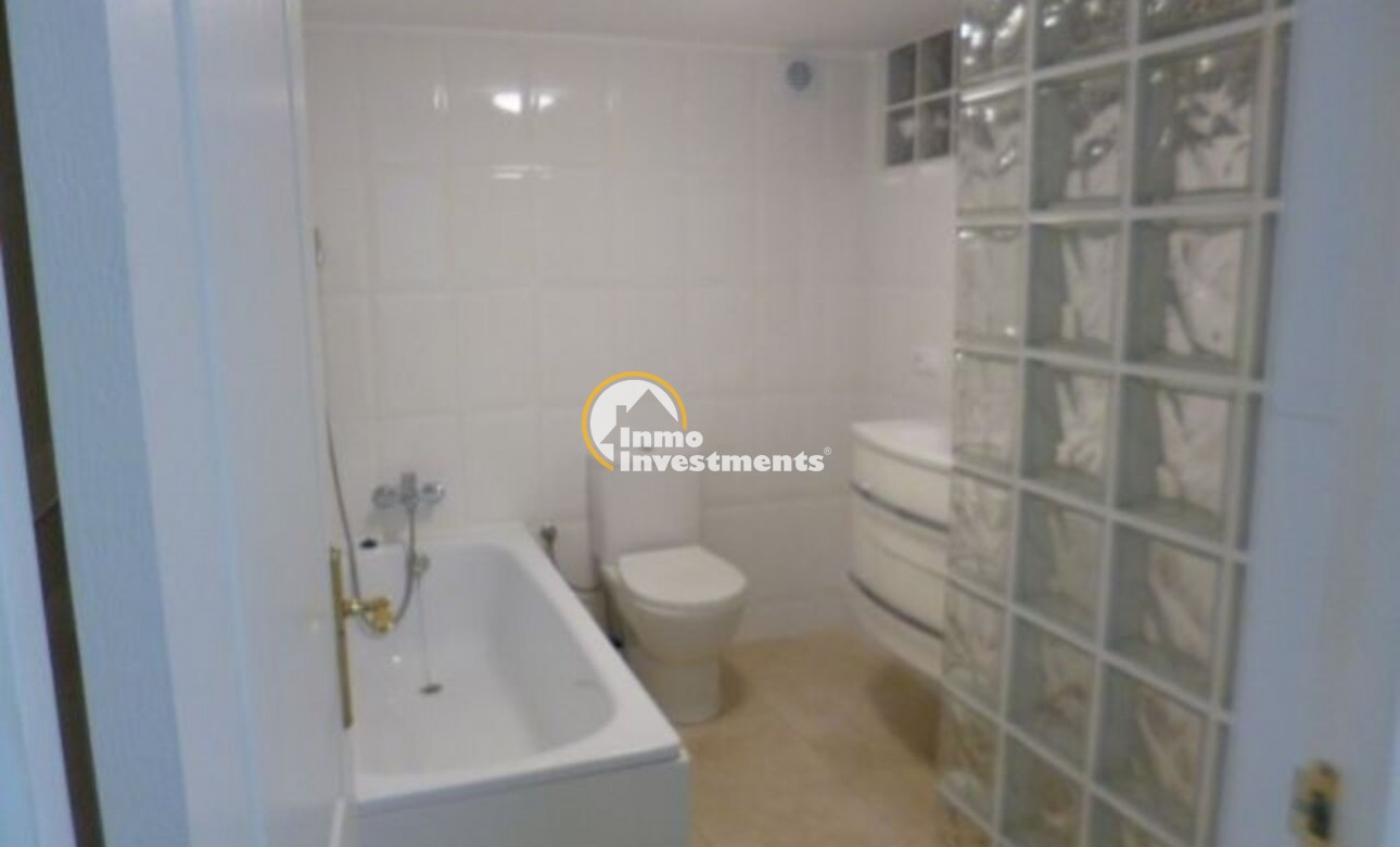 Reventa - Chalet independiente - Villamartin