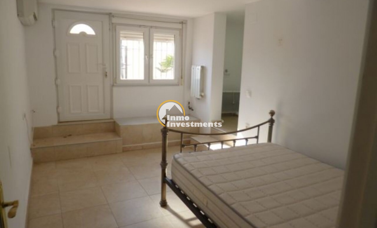 Reventa - Chalet independiente - Villamartin