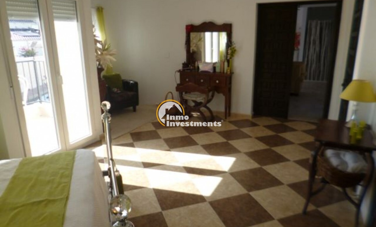 Reventa - Chalet independiente - Villamartin