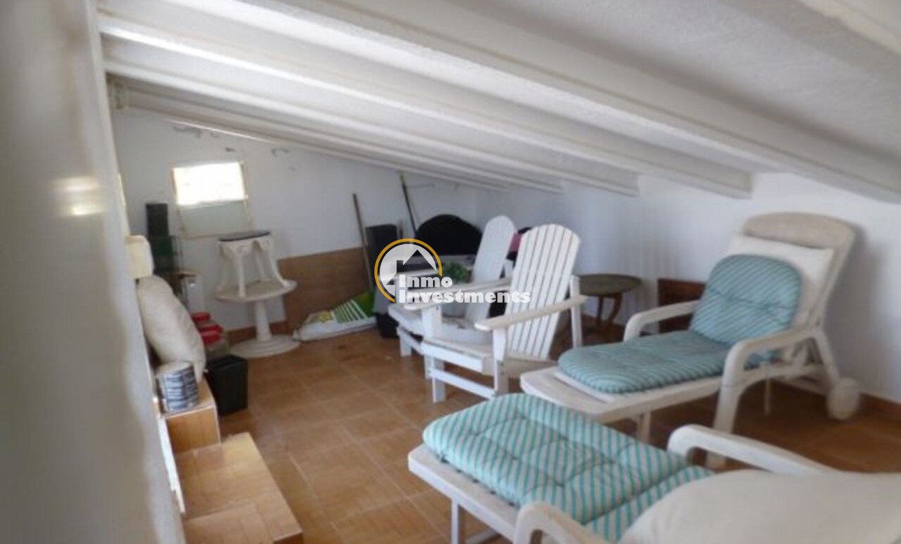 Reventa - Chalet independiente - Villamartin