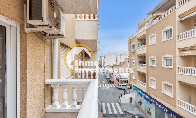 Resale - Apartment - Torrevieja - Torrevieja Centre