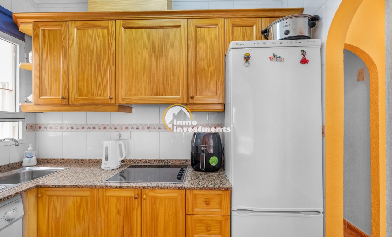 Resale - Apartment - Torrevieja - Torrevieja Centre