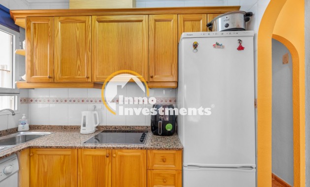 Resale - Apartment - Torrevieja - Torrevieja Centre