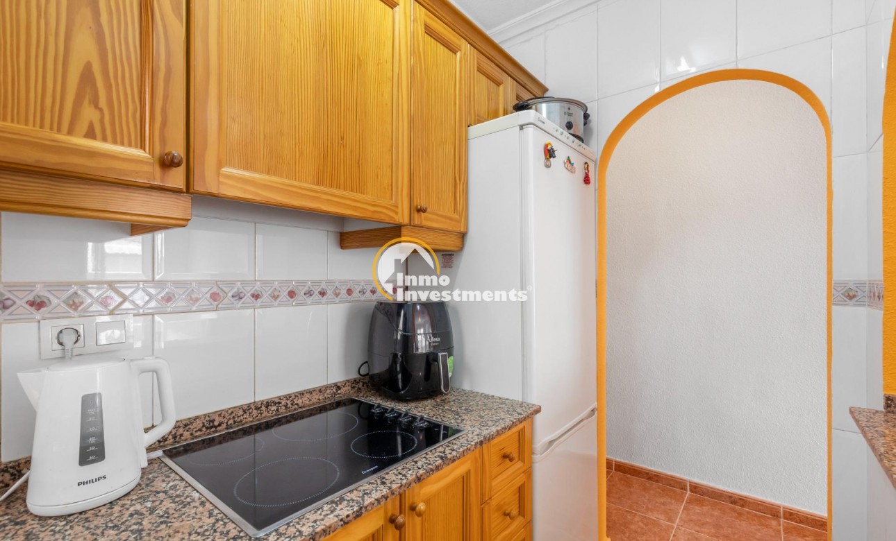 Resale - Apartment - Torrevieja - Torrevieja Centre