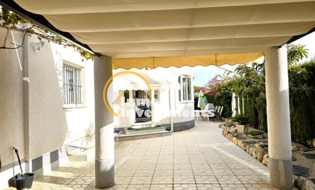 Resale - Villa - Playa Flamenca