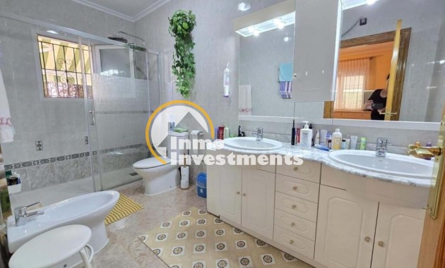 Resale - Villa - Playa Flamenca