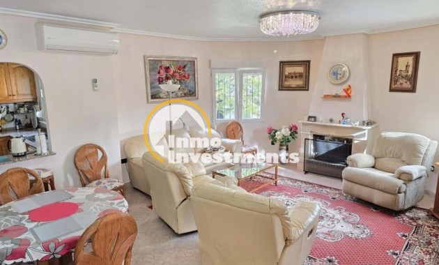 Resale - Villa - Playa Flamenca