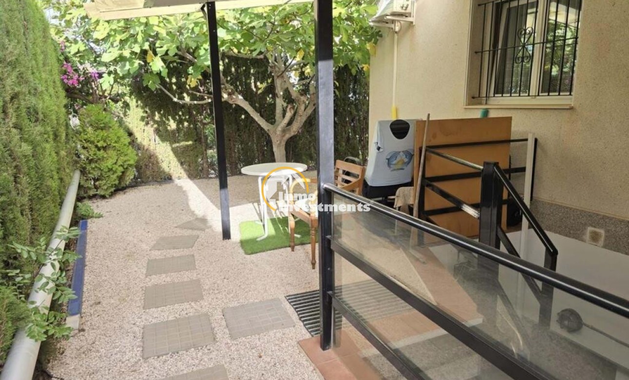 Resale - Villa - Playa Flamenca