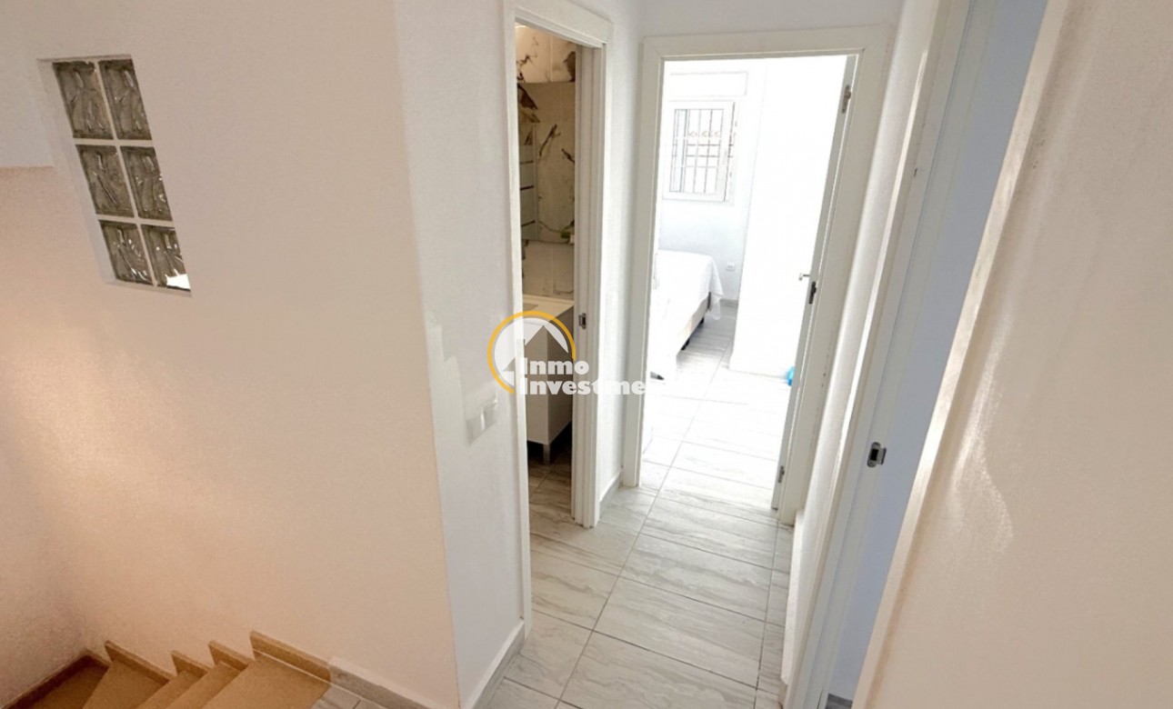 Resale - Semi detached villa - Playa Flamenca