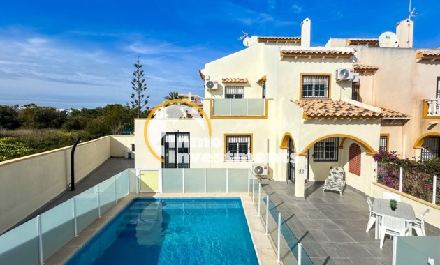 Resale - Semi detached villa - Playa Flamenca