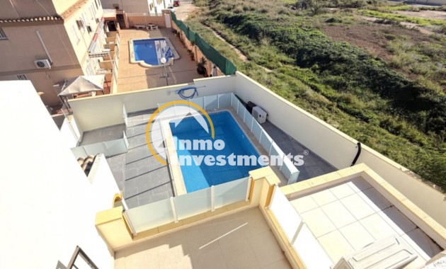 Resale - Semi detached villa - Playa Flamenca