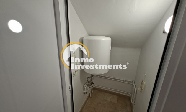 Resale - Bungalow - Villamartin - Rioja