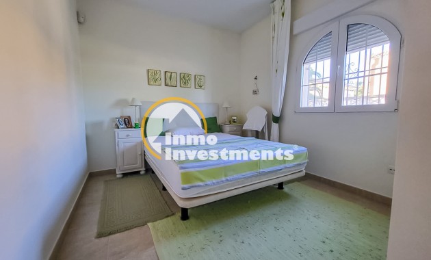 Resale - Villa - Playa Flamenca - Beachside