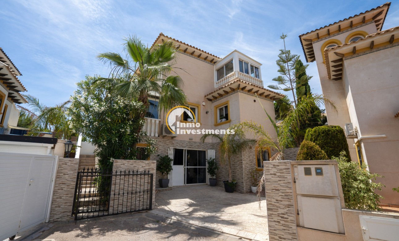 Reventa - Chalet independiente - La Zenia - Boulevard