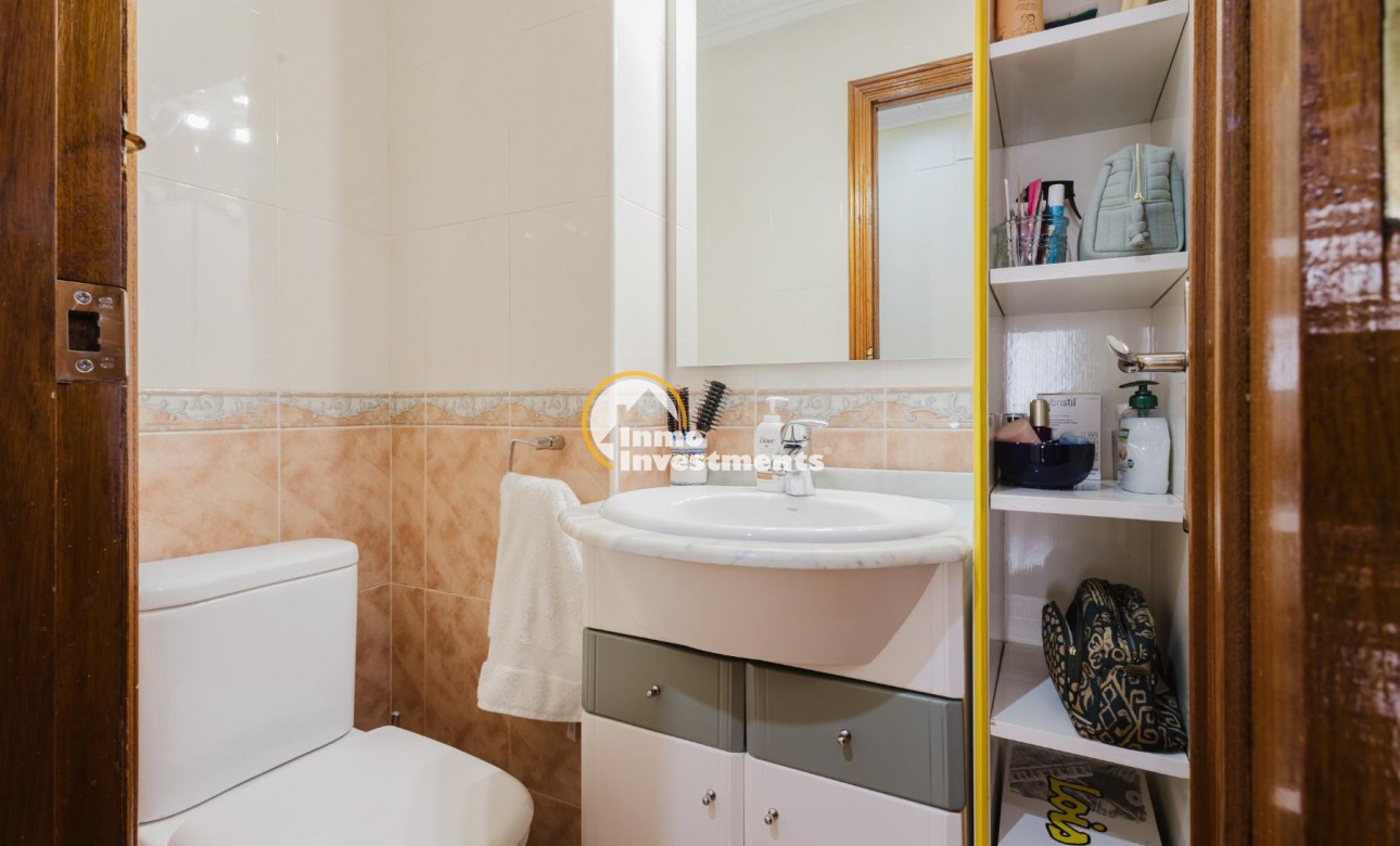 Reventa - Apartamento - Torrevieja - Playas