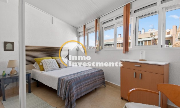 Resale - Apartment - Torrevieja - Beach