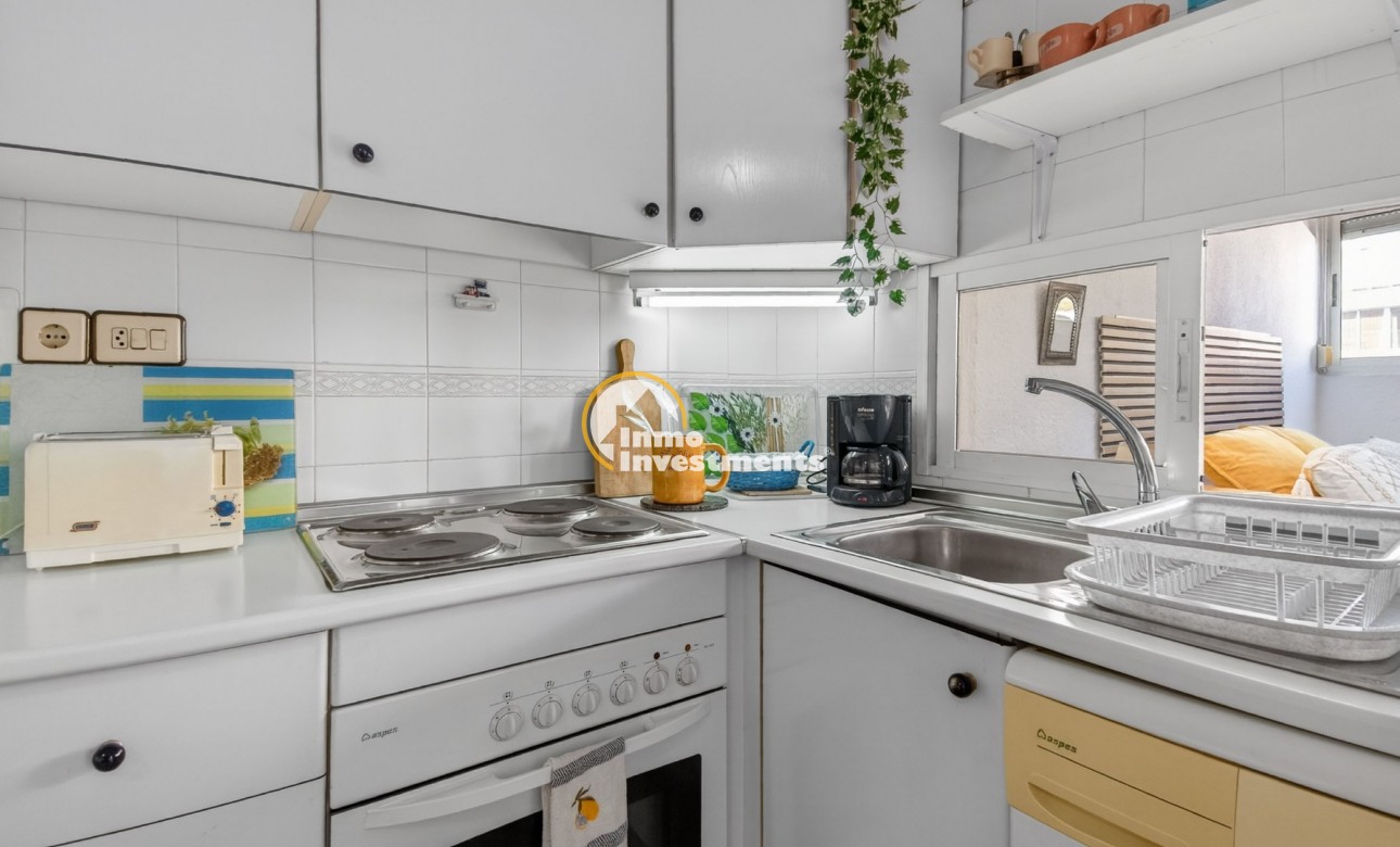 Resale - Apartment - Torrevieja - Beach