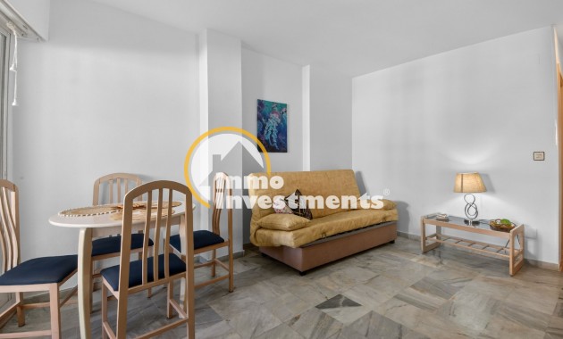 Resale - Apartment - Torrevieja - Beach
