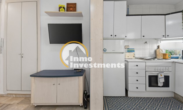 Resale - Apartment - Torrevieja - Beach