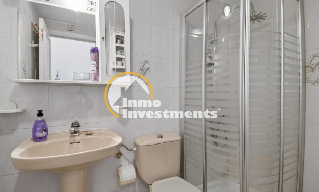 Resale - Apartment - Torrevieja - Beach