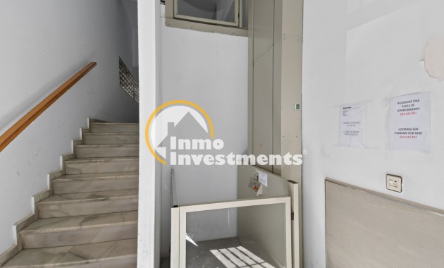 Resale - Apartment - Torrevieja - Beach