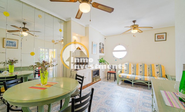 Resale - Apartment - Punta Prima