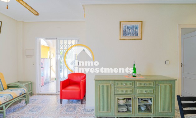 Resale - Apartment - Punta Prima