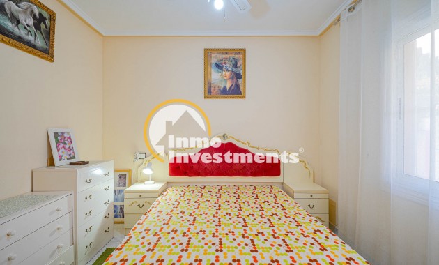 Resale - Apartment - Punta Prima