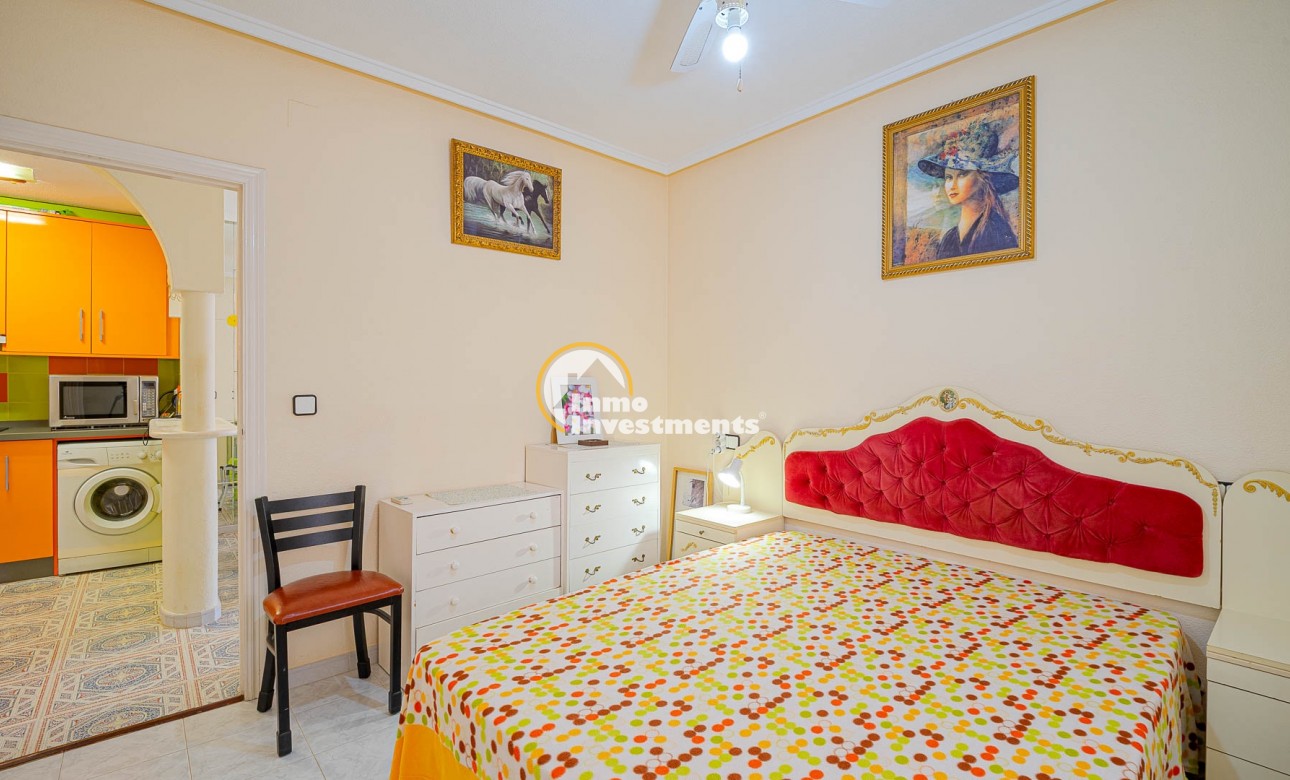 Resale - Apartment - Punta Prima