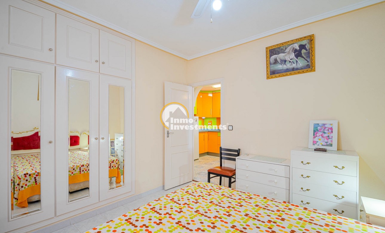 Resale - Apartment - Punta Prima