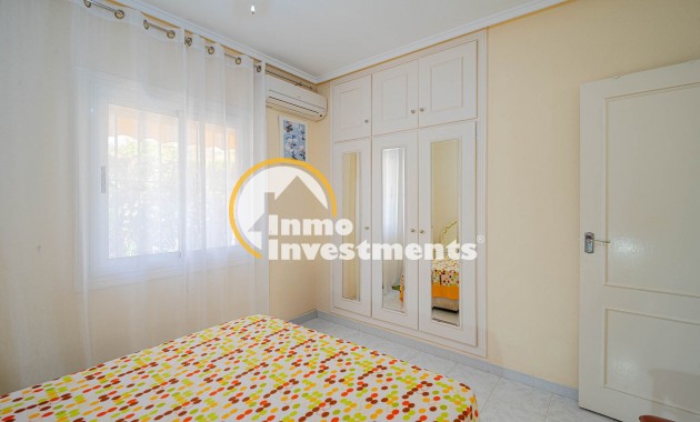 Resale - Apartment - Punta Prima