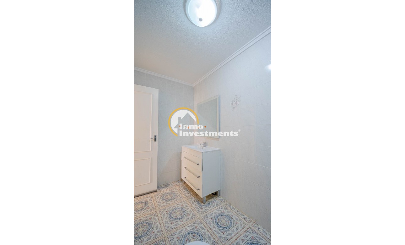 Resale - Apartment - Punta Prima