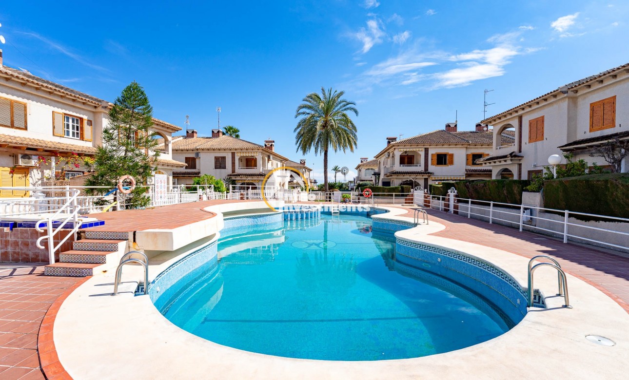 Resale - Apartment - Punta Prima