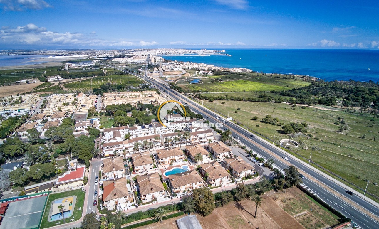 Resale - Apartment - Punta Prima