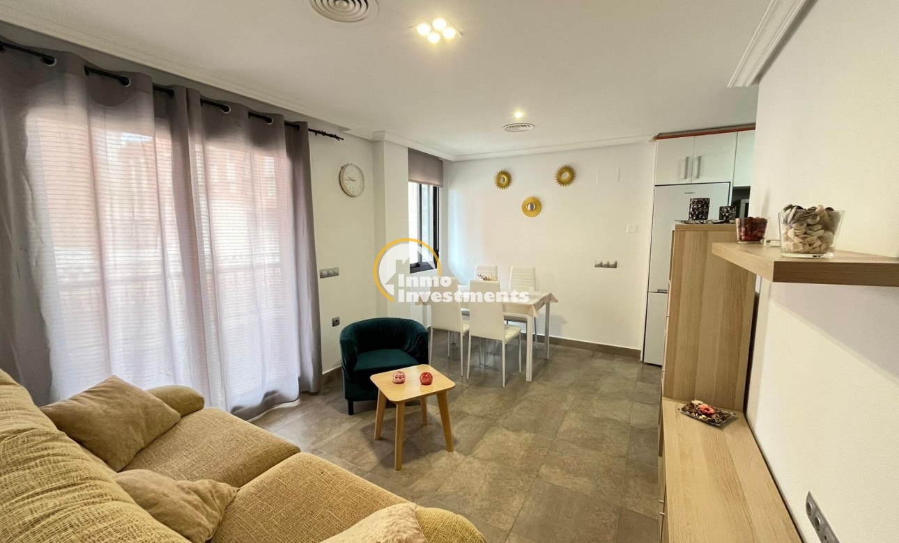 Bestaande bouw - Appartement - Torrevieja - La Mata pueblo