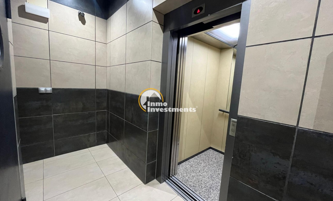 Bestaande bouw - Appartement - Torrevieja - La Mata pueblo