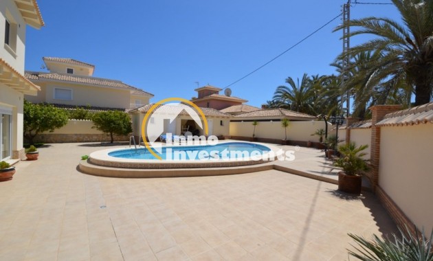 Reventa - Chalet independiente - Cabo Roig - Playa