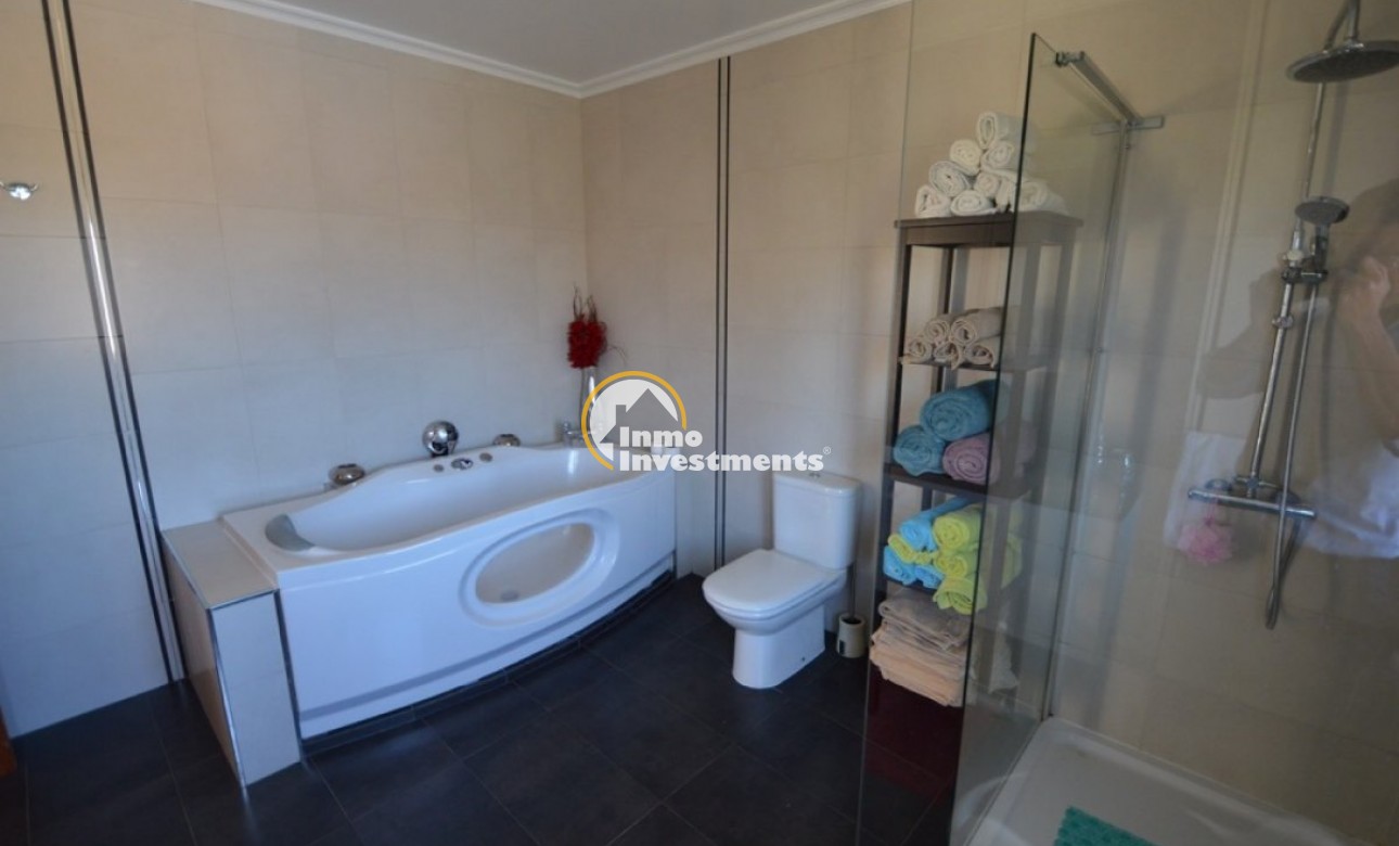 Reventa - Chalet independiente - Cabo Roig - Playa