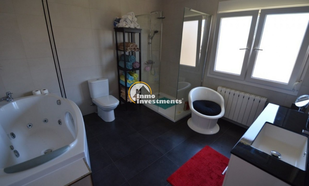 Reventa - Chalet independiente - Cabo Roig - Playa