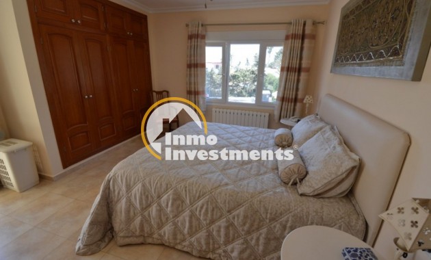 Reventa - Chalet independiente - Cabo Roig - Playa