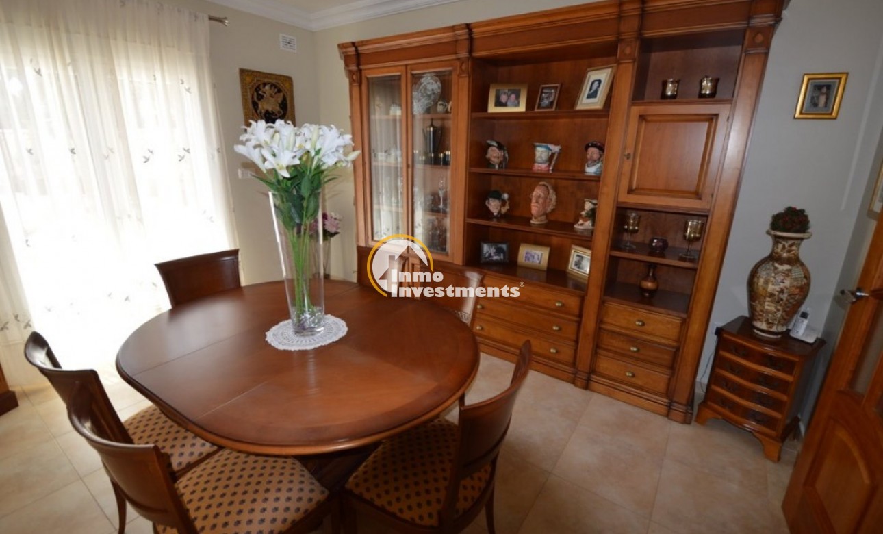 Reventa - Chalet independiente - Cabo Roig - Playa