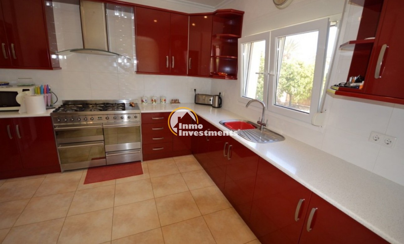 Reventa - Chalet independiente - Cabo Roig - Playa