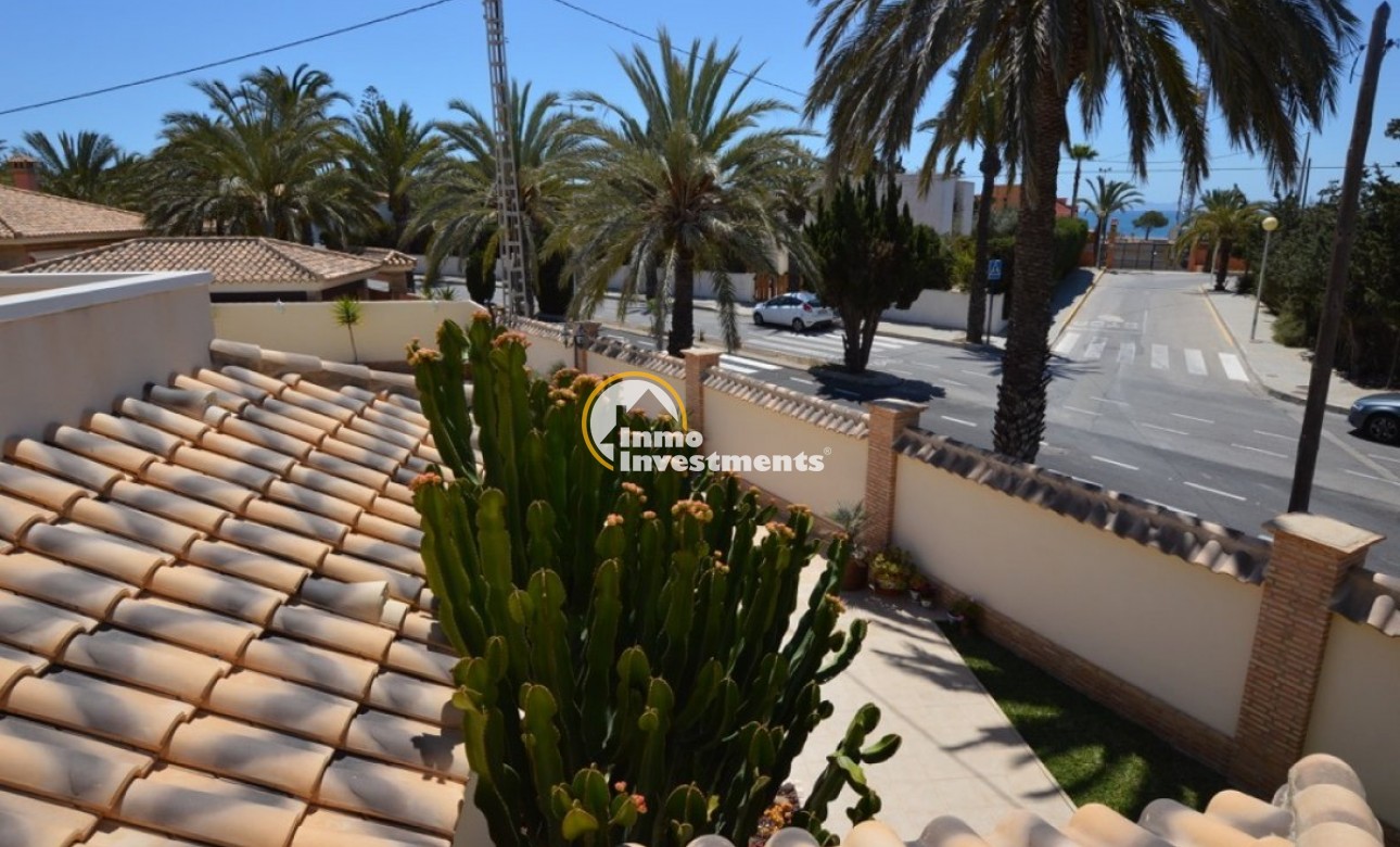 Reventa - Chalet independiente - Cabo Roig - Playa