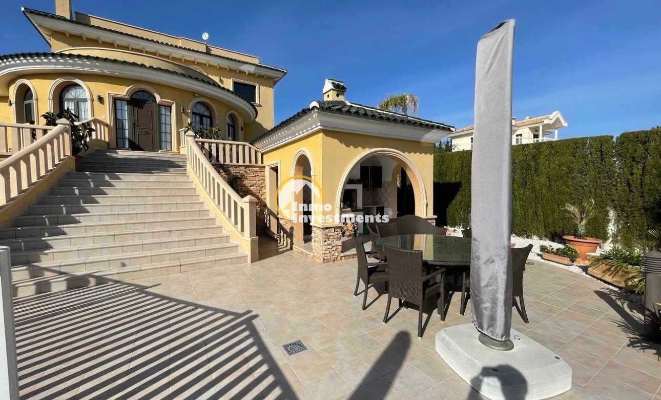 Reventa - Chalet independiente - Ciudad Quesada - La fiesta 2